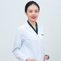 慕振妮
