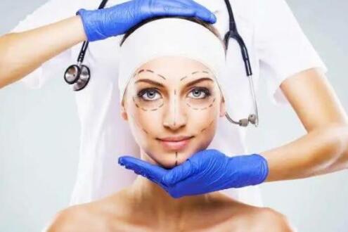 2020���Ϻ������г������ڵĹ��ʻ����δ��У��г��ܴ�ȴ������