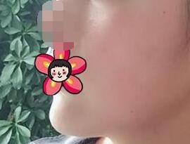 ����ĥ����������Ϊ����Ů��